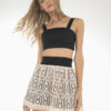 conjunto top y falda negro
